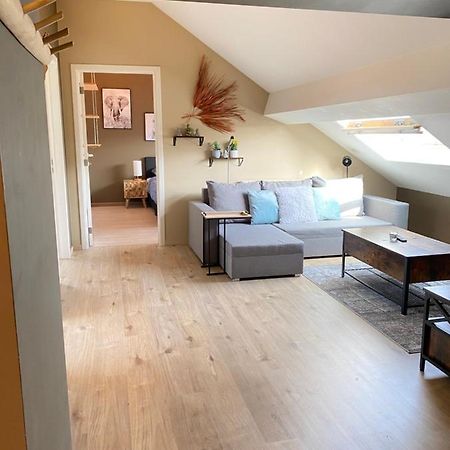 Cosy 2-Bedroom Apartment In The Center Of Hotton Exterior photo