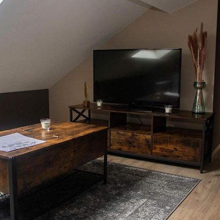 Cosy 2-Bedroom Apartment In The Center Of Hotton Exterior photo